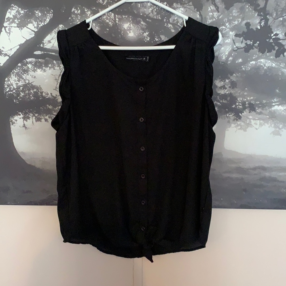 Black William Rast top 🌹